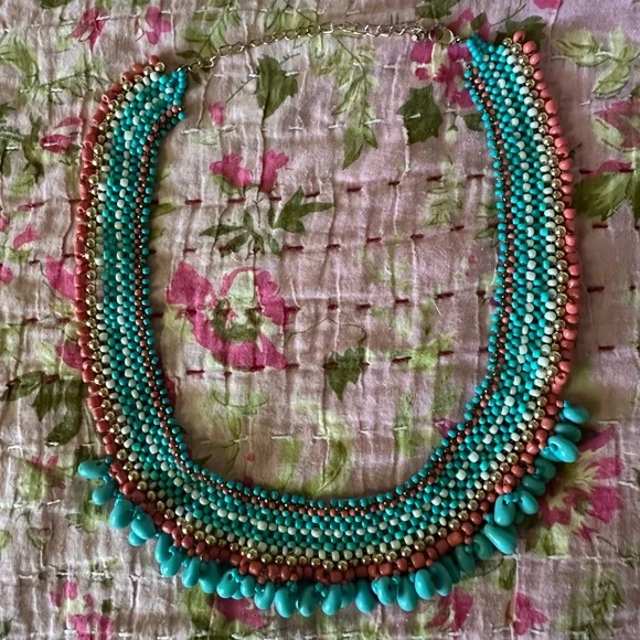 Faux turquoise beaded tribal choker necklace - Picture 7 of 7
